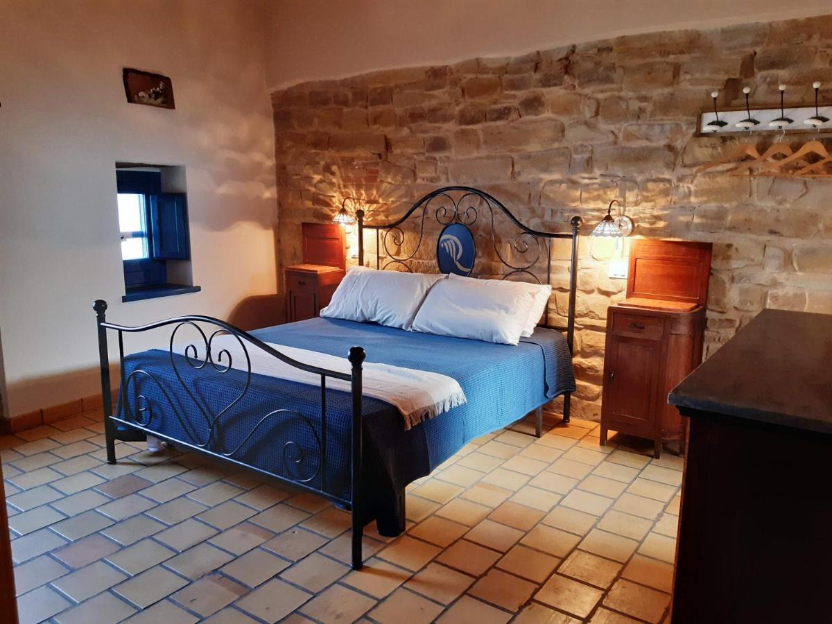 La Stradella Appartamenti Vacanze Castiglione Messer Raimondo Esterno foto